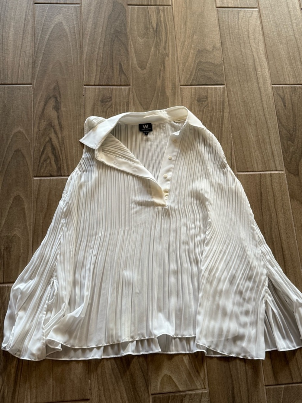 W by Worth Ivory Pleated Button-Front Blouse